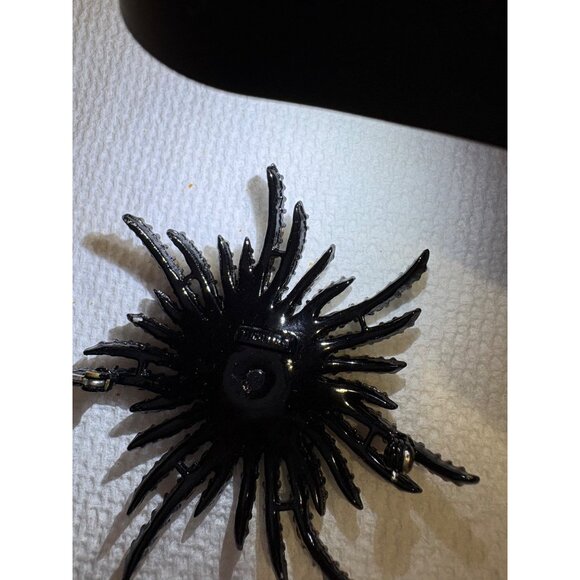 Vintage Rhinestone Black Starburst Brooch Glam Hollywood Old Money Halloween - Picture 14 of 15